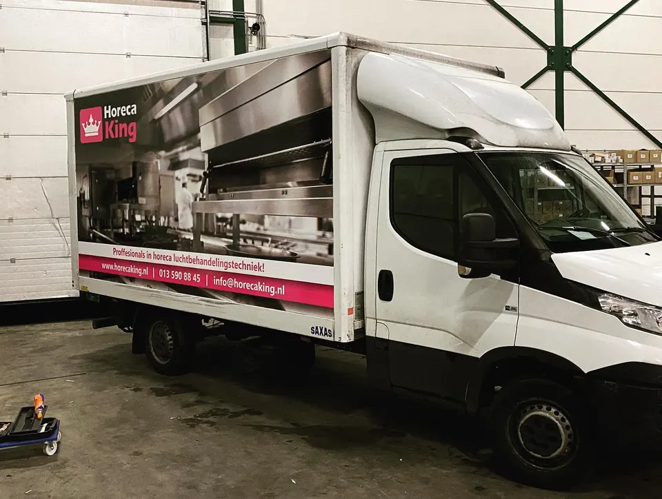 Bakwagen van Horeca King met volledige wrap, zijkant